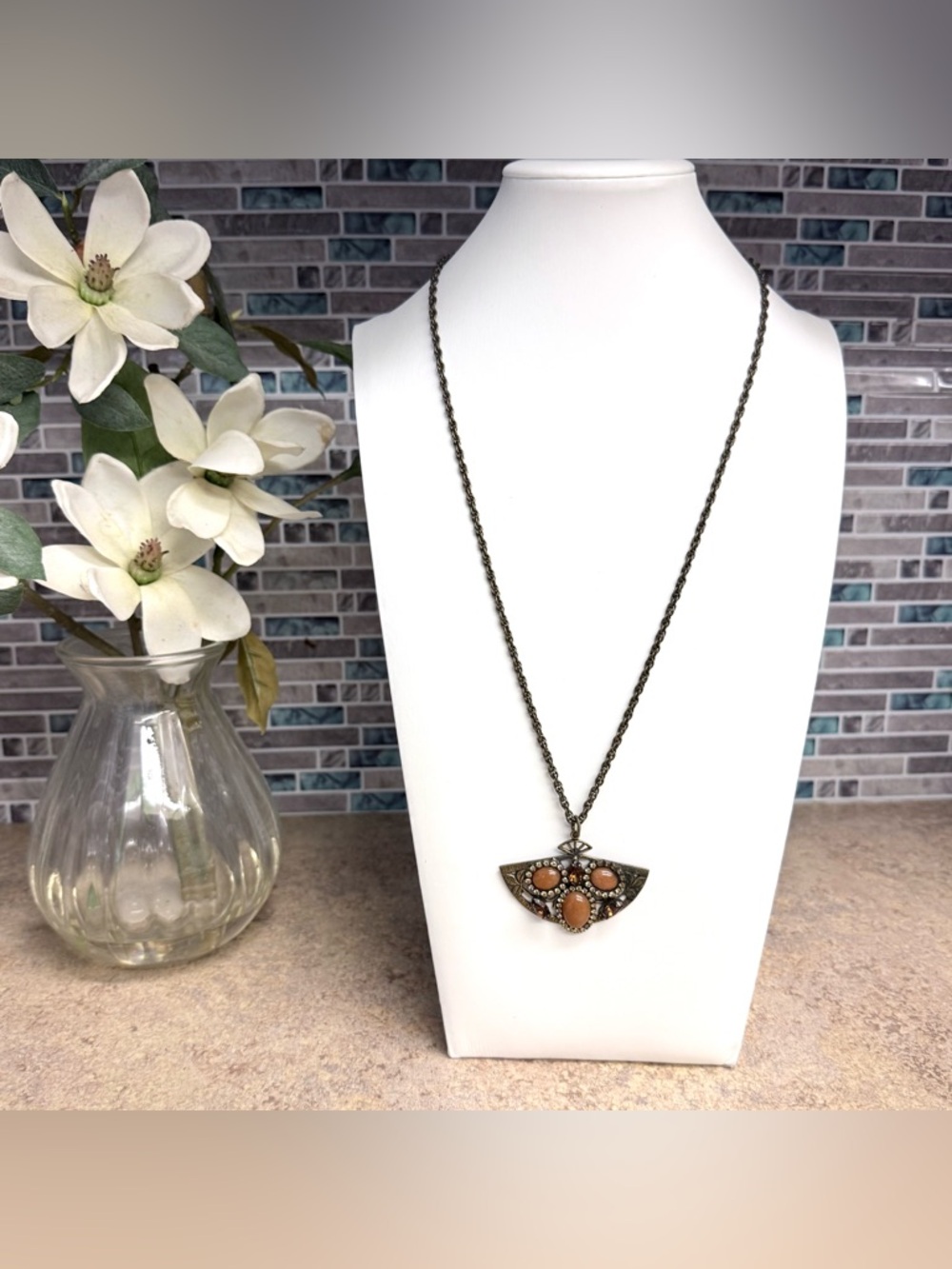 Liz Palacios vintage style fan shaped pendant necklace